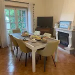 Casa Magnolia ベッド・アンド・ブレックファスト 3*
